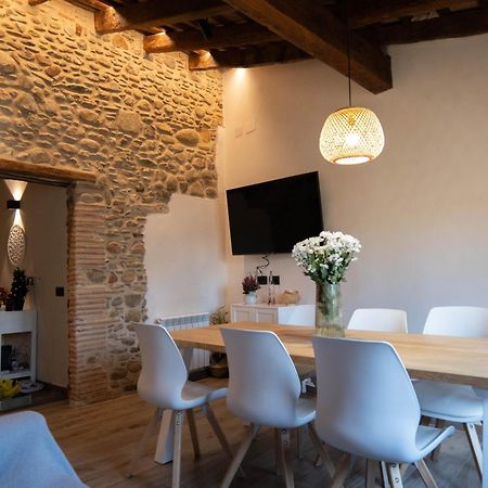 Niu De Queralt Apartment Вик Екстериор снимка